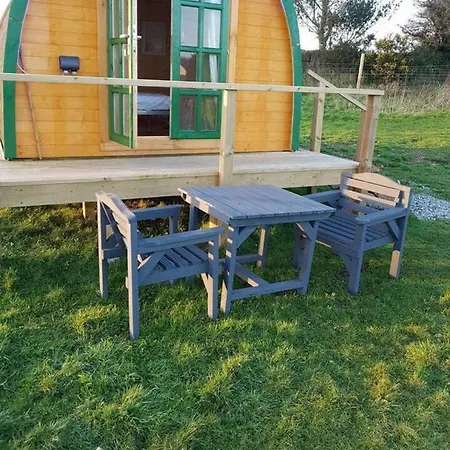 Lovely Glamping Dream Pod In Cornwall * St Austell